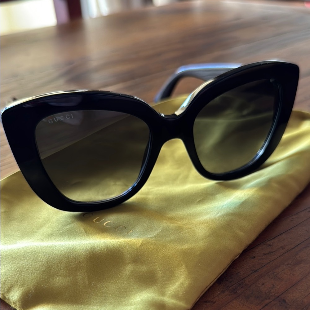 Gucci Black Cat-Eye Sunglasses-immaculate condition/practically new